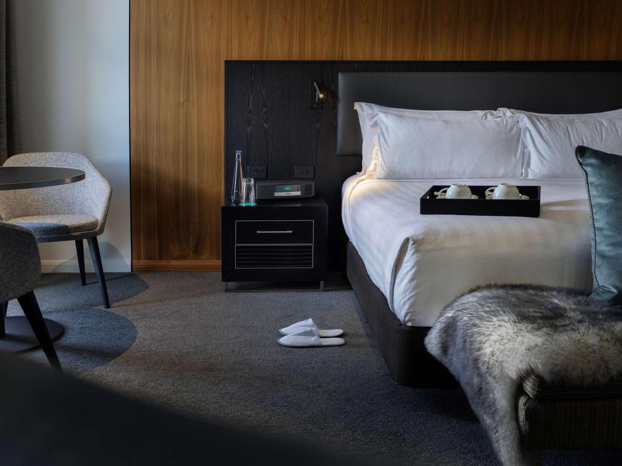 Sofitel & Queenstown